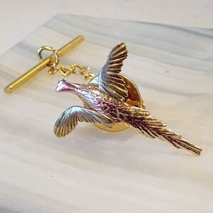 Vintage Landstrom's 10K Black Hills Gold Pheasant Bird Tie Tack